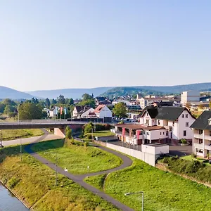 Straubs Schöne Aussicht Hotel Klingenberg am Main